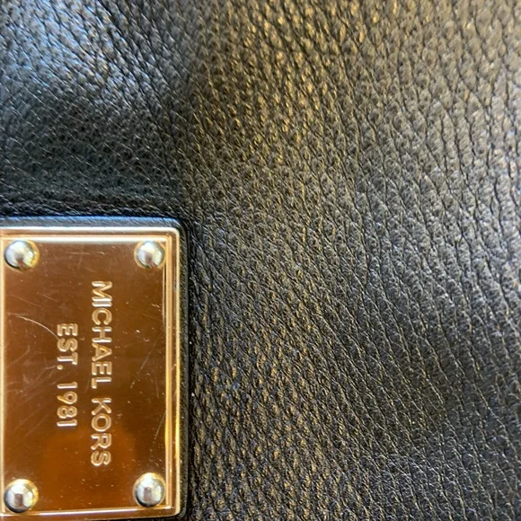 Michael Kors black and gold purse - Picture 6 of 6